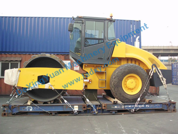 c鿴ԔϢ}Road roller xΔ1342