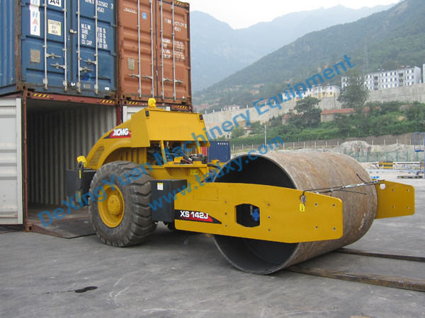 c鿴ԔϢ}14ton Road Roller  xΔ1660